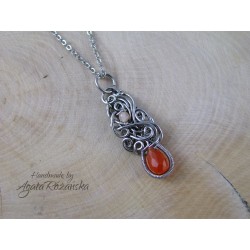 Wisiorek z karneolem, wire wrapping