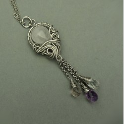 Długi wisiorek kryształ górski, ametyst wire wrapping