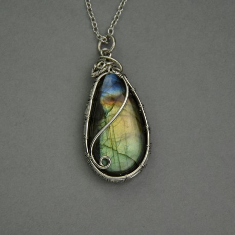 Wisiorek kolorowy labradoryt, wire wrapping