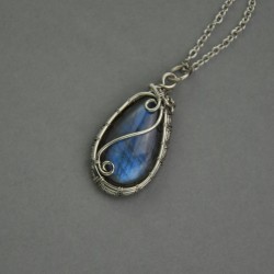 Wisiorek niebieski labradoryt wire wrapping stal chirurgiczna