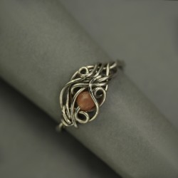 Mini pierścionek regulowany kamień słoneczny wire wrapping