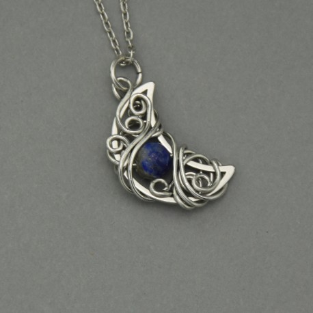 Wisiorek księżyc, półksiężyc, lapis lazuli, wire wrapping