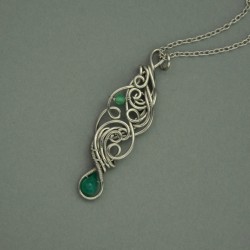 Oryginalny wisiorek zielony onyks, wire wrapping