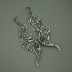 Długie unikatowe kolczyki niebieskie labradoryty wire wrapping