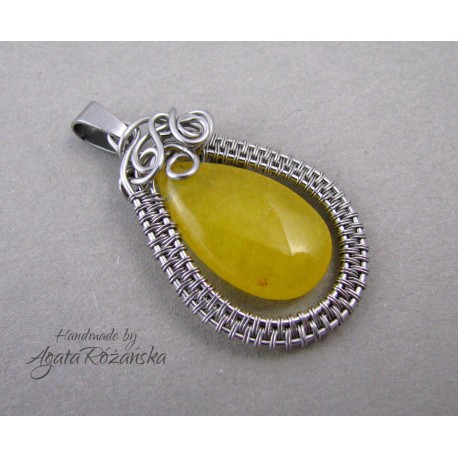 Wisiorek z żółtym Jadeitem