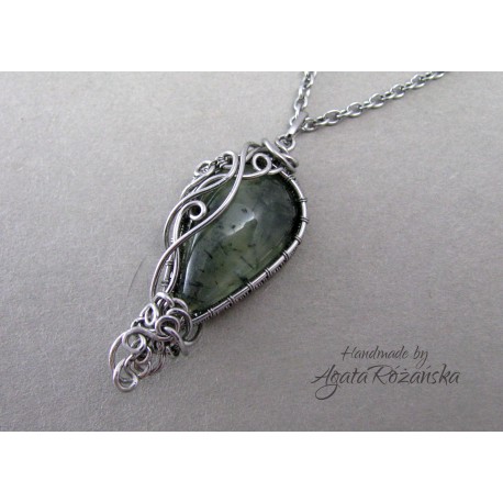 Wisiorek Prehnit, wire wrapping