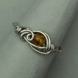 Mini pierścionek żółty agat regulowany, wire wrapping