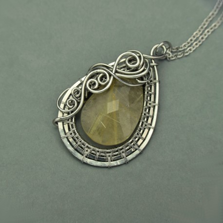 Duży wisior kwarc z rutylem, wire wrapping